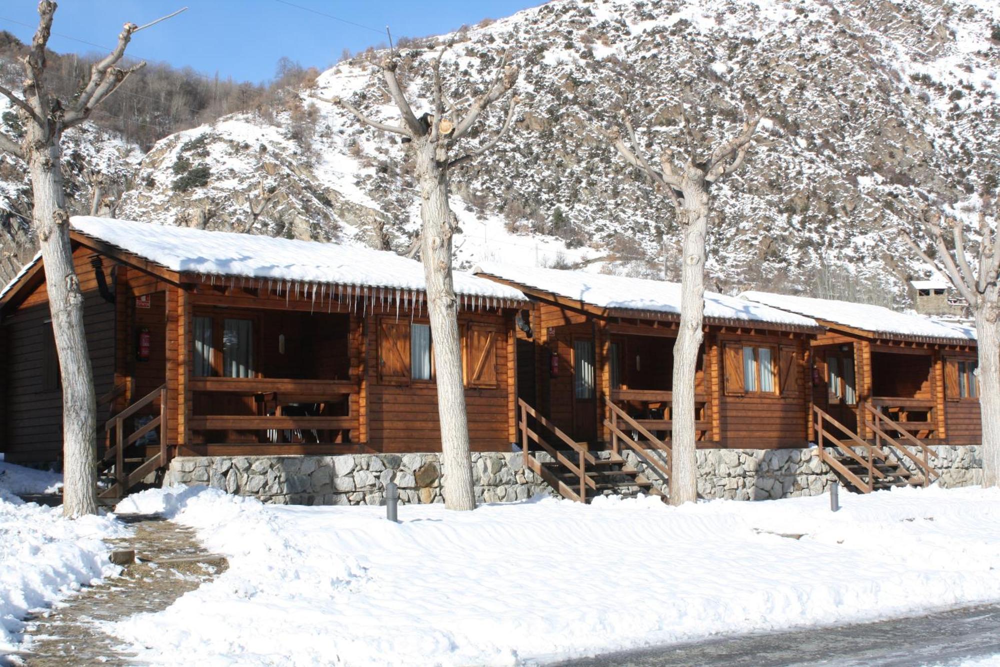 Bungalows Nou Camping La Guingueta D'Aneu Buitenkant foto