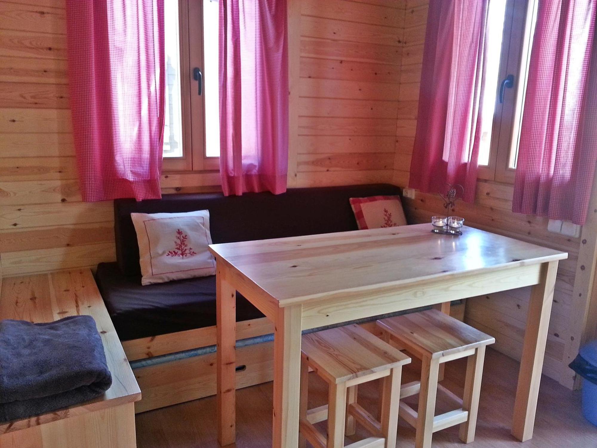 Bungalows Nou Camping La Guingueta D'Aneu Buitenkant foto