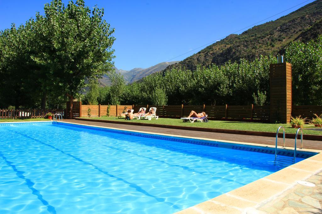 Bungalows Nou Camping La Guingueta D'Aneu Buitenkant foto