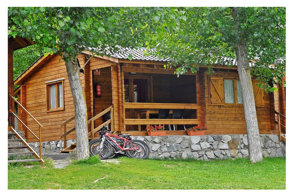 Bungalows Nou Camping La Guingueta D'Aneu Kamer foto