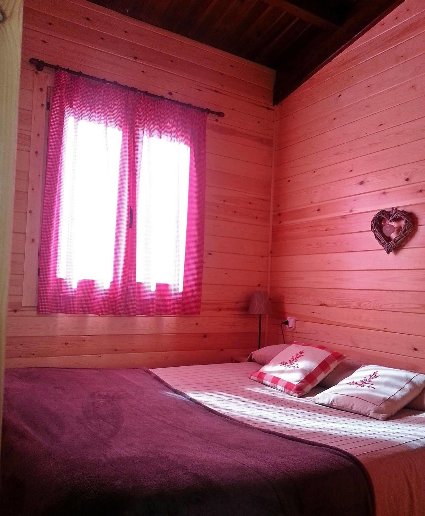 Bungalows Nou Camping La Guingueta D'Aneu Buitenkant foto
